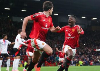Diabólica remontada de United y avanzan a semis de Europa League