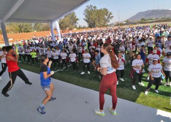 Fotos: Leobardo García Reyes // Fueron más de 6 mil personas las que tomaron parte en la Clase Masiva de Box.