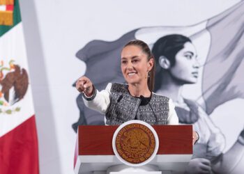 CNTE-S22 doblan a Sheinbaum; congela edad de jubilación, queda en 58 años