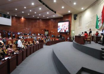 Foto: archivo // Destacan la importancia de ordenar la carta magna de la entidad oaxaqueña con la participación de todos los sectores de la sociedad.