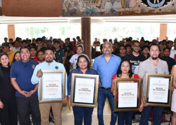 El rector Cristian Carreño señaló este hecho como un avance histórico para el alma mater de los oaxaqueños.