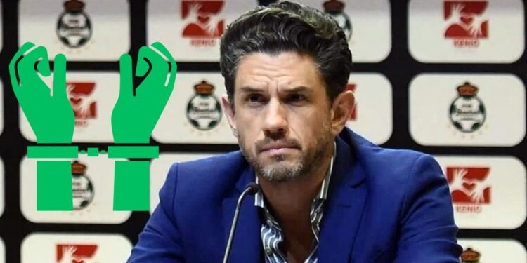 Alejandro Irarragorri, propietario de Santos y Atlas es declarado prófugo