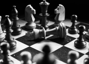 ¿Usas “Jaque Mate” sin saber lo que realmente significa? Descubre su historia