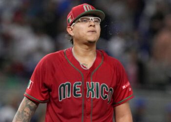 ¿Por qué no podrá jugar en la Liga Mexicana de Beisbol Julio Urías?