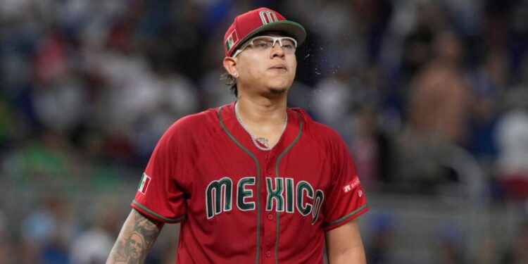 ¿Por qué no podrá jugar en la Liga Mexicana de Beisbol Julio Urías?