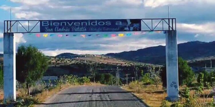 Los presuntos asesinos permanecen bajo resguardo de pobladores de esta comunidad de la región Mixteca.