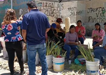 Fotos: Lisbeth Mejía // Las ventas este año fueron muy discretas para las artesanas llegadas desde la región Mixteca.