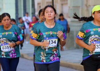 Foto: Leobardo García // Los oaxaqueños han dejado a un lado los tenis y aparatos para ejercitarse.