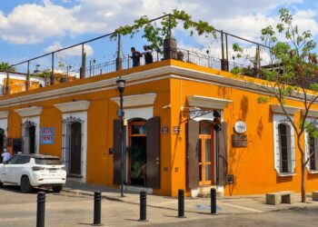 Fotos: Adrián Gaytán // Más de 400 terrazas en el Centro Histórico de Oaxaca.