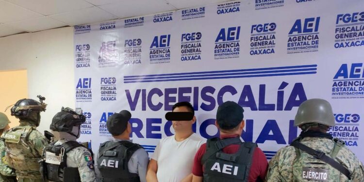 Objetivos prioritarios: en la región del Istmo de Tehuantepec, han sido detenidos J.C.F.M., alias “Comandante Jaguar” y/o “El Comandante Reyes” y/o “El Conchas”, considerado como jefe de plaza en la zona de Matías Romero, así como Jorge López Guerra, alias “El Guerra”.