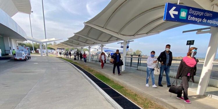 ¡La ciudad de Oaxaca se queda sin aeropuerto!