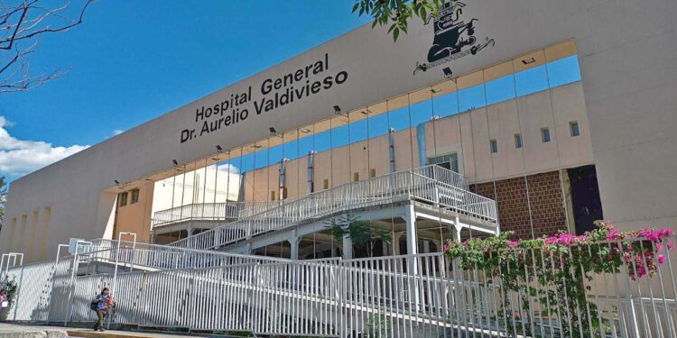Foto: Archivo El Imparcial // Confían en que este año el Hospital cuente con todos los insumos y medicamentos prometidos.
