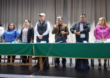 Delegados de las secciones de la CNTE instalaron una Asamblea Nacional Representativa para discutir la fecha de inicio del Paro Nacional Indefinido.