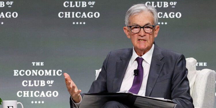 El jueves, el mandatario estadounidense insinuó el despido del jefe de la FED a través de sus redes sociales.
