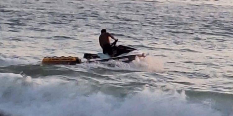 Encuentran sin vida a joven arrastrado por el mar en Zicatela