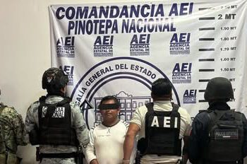Lo acusan de parricidio en Pinotepa de Don Luis y le ejecutan orden de aprehensión