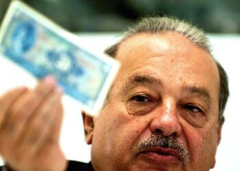 “Pierde” Slim, 4.3 veces el gasto de Oaxaca de 2025 en un año