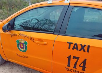Hallan en San Agustín de las Juntas taxi robado del sitio Antequera