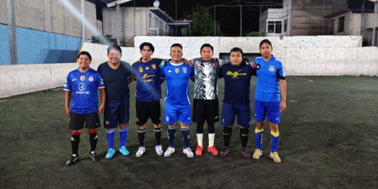 Cada jugador del equipo hizo su mejor esfuerzo.