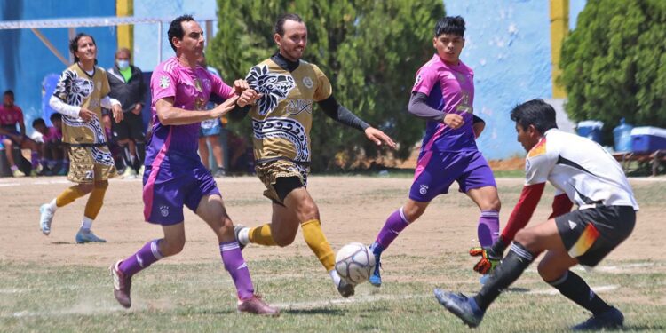 Fotos: Leobardo García Reyes // Estudiantes del Sureste sacaron ventaja de su juego de ida.