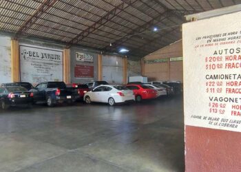 Fotos: Adrián Gaytán // Hasta 2023, el ayuntamiento de Oaxaca tenía registrados 121 estacionamientos, la mayoría en el centro de la ciudad.