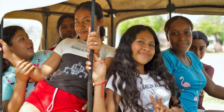 Las adolescentes y jóvenes afrodescendientes también comparten historias familiares.