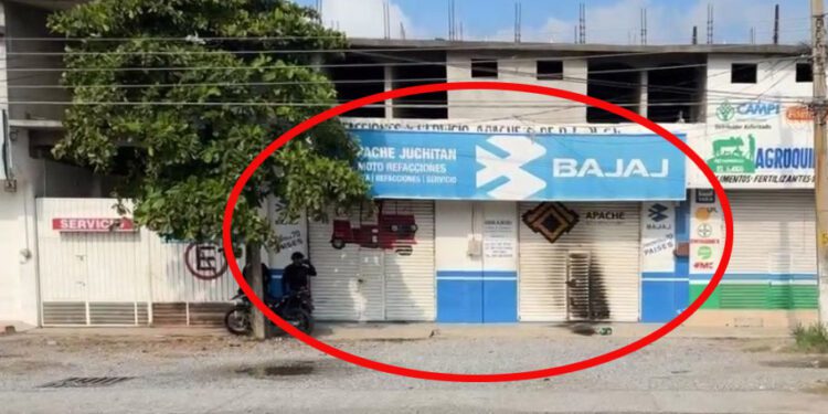 Intentan incendiar tienda de motocicletas en Juchitán; autoridades investigan ataque intencional