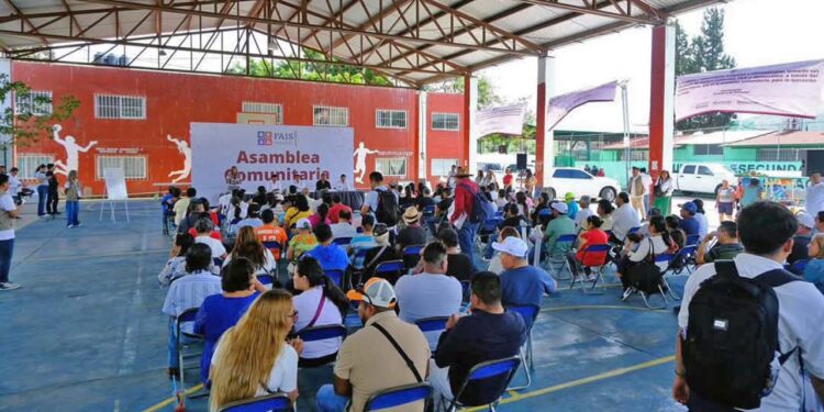 Foto: cortesía // Aspecto de la Asamblea Comunitaria para elegir a sus Comités de Administración y de Vigilancia del programa federal FAIS, en la agencia de Candiani.