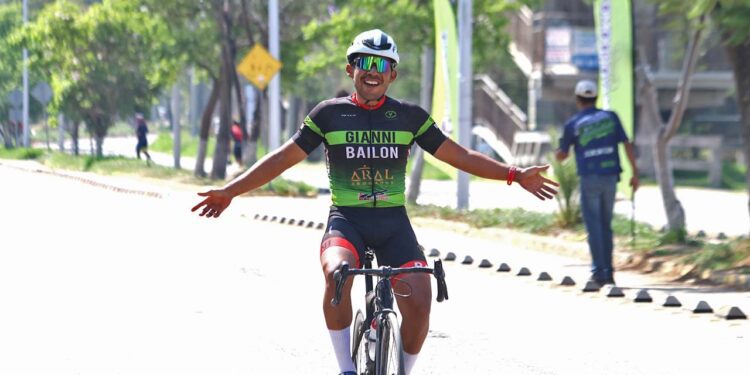 Leobardo García Reyes // Efraín Rendón se impuso el fin de semana en el ciclismo.
