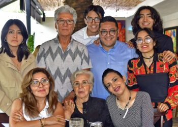 Fotos: Rubén Morales // La familia se reunió para pasar un ameno momento con la festejada.