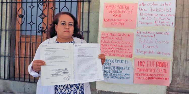 Foto: Adrián Gaytán // La médica con 11 años de antigüedad explicó que la destitución se da por haber faltado cuatro días.