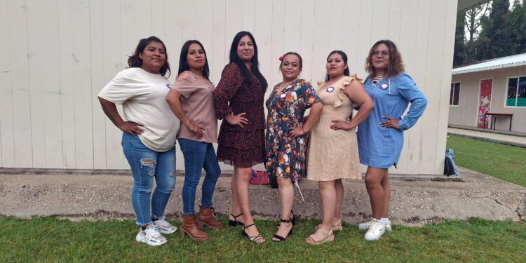 Festejan a las madres de la primaria “Resurgimiento”