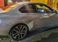 Primero le pegó a un automóvil BMW.
