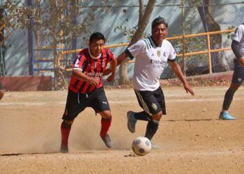 Foto: Leobardo García Reyes // Se jugó la jornada 15 del futbol de veteranos.
