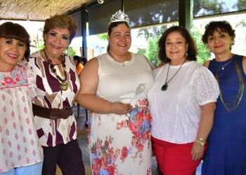 Fotos: Rubén Morales // Una bonita comida fue preparada para festejar un año más de vida de Montserrat Villalobos.