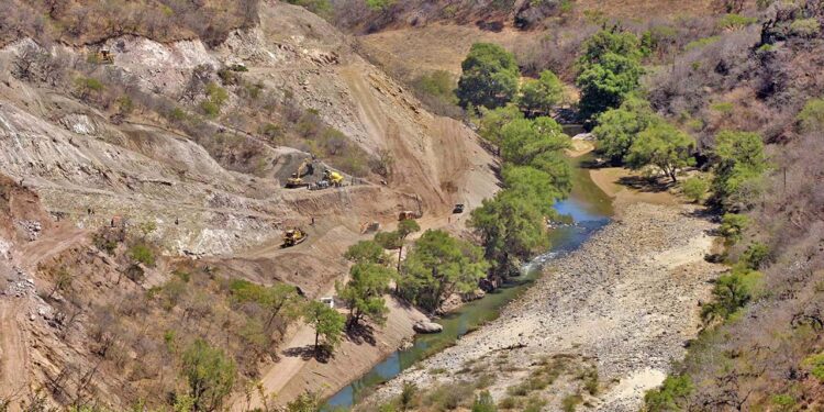 Se estima que la presa aporte al menos 1,000 litros por segundo de agua potable a la ciudad de Oaxaca y municipios conurbados.