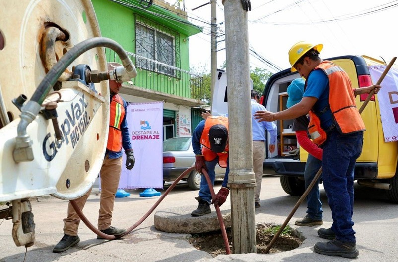 Los trabajos iniciaron en la esquina de Vicente Guerrero y Eulalio Gutiérrez, en los límites de Xoxocotlán y Oaxaca.