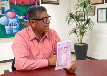 Al aspirante a magistrado lo respalda una amplia carrera en el sistema judicial.