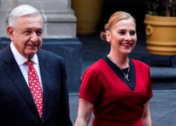 Esposa de AMLO ¡quiere ser española!