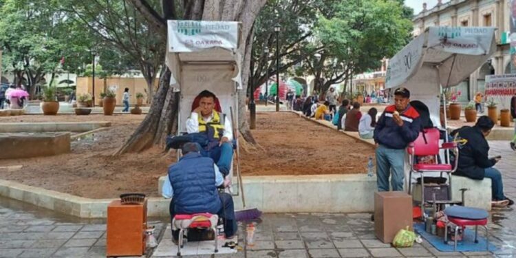 24 de mayo: Día del Bolero, un homenaje a los guardianes del brillo y la tradición