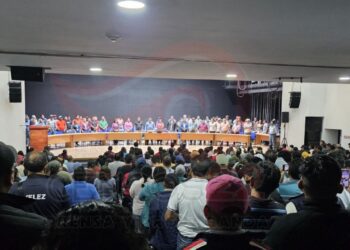 S-22: Incertidumbre, irritación  ¿levanta la CNTE el plantón?