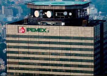 Pemex, hoyo negro; pierde 43 mil mdp y sube su deuda 3.8%