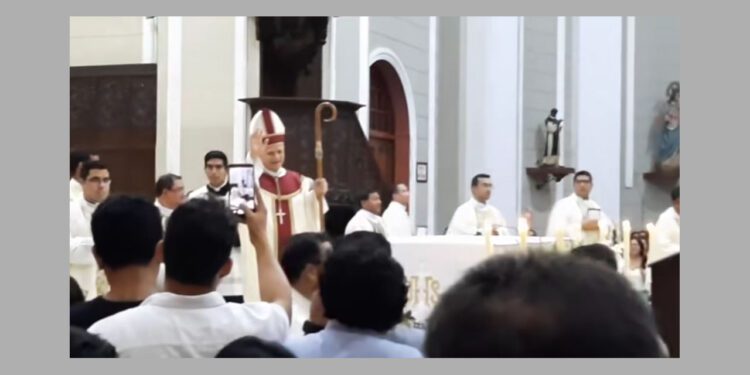 Levántense y sigan caminando homilía de León XIV al despedirse de Perú