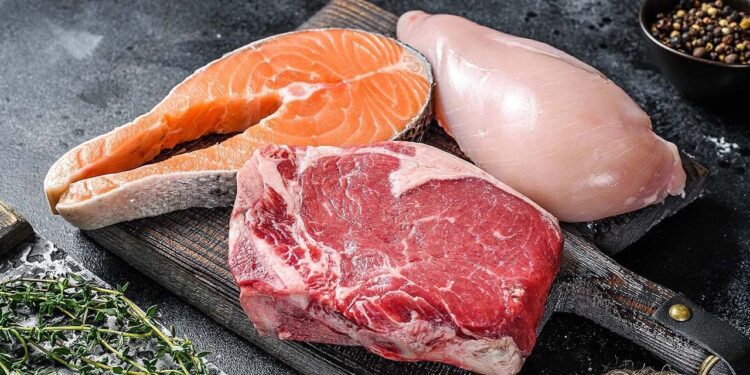 Foto: Agencias // Carnes como pollo, tasajo y embutidos, como el jamón, han aumentado tres veces más sus precios.