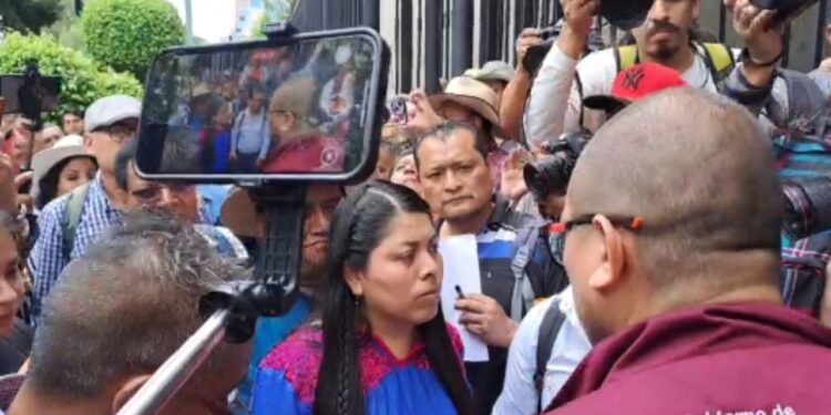 Ingresa CNTE a negociar en Segob; el plantón “solo es de Oaxaca”: Delgado