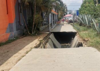 Andador del Sol, “eclipsado” por fractura y caída de loza sobre un canal