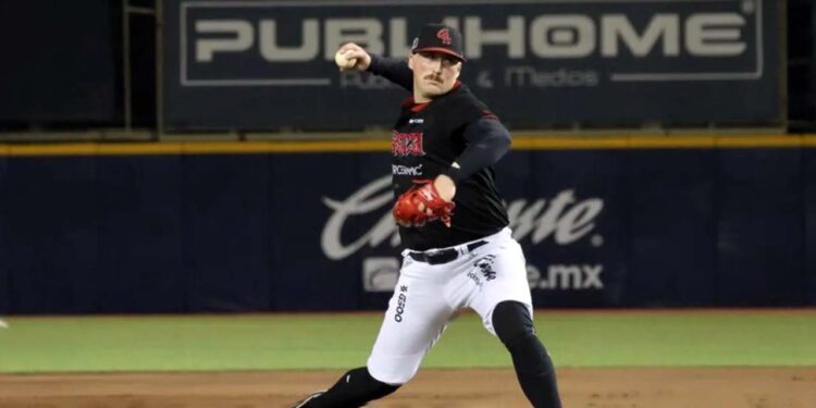 El pitcher ganador es Kyle Funkhouser, de Guerreros.