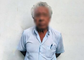 El señor Celso quedó detenido para determinar su situación legal.