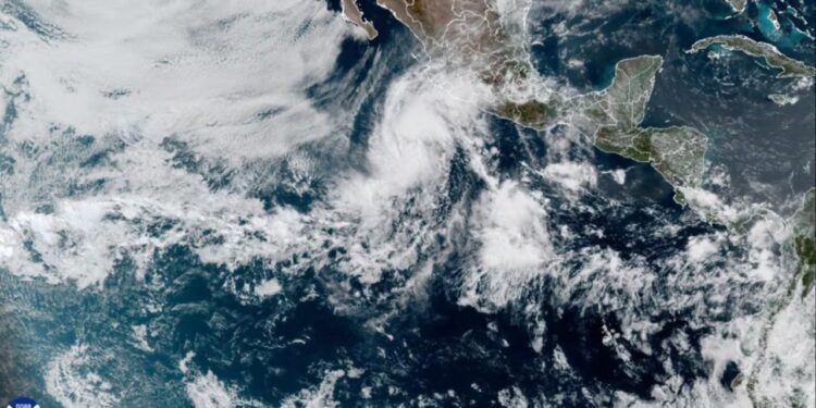 Huracán Bárbara 2025: SMN advierte posible formación frente a costas de Oaxaca y Chiapas