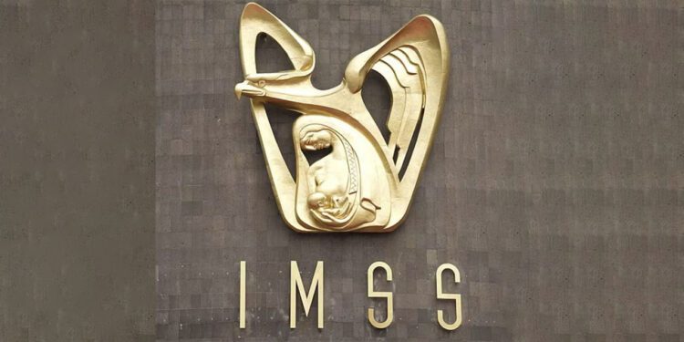 IMSS enfrenta demanda tras negar atención médica a paciente terminal por falta de insumos